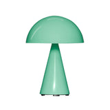 Mush tragbare Tischlampe in Hellgrün im skandinavischen Design.