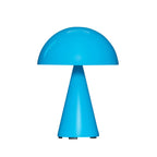 Tragbare Lampe in blau vor weissem Hintergrund