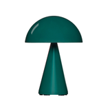 Dunkelgruenfarbene Lampe aus Metal in Pilzform.