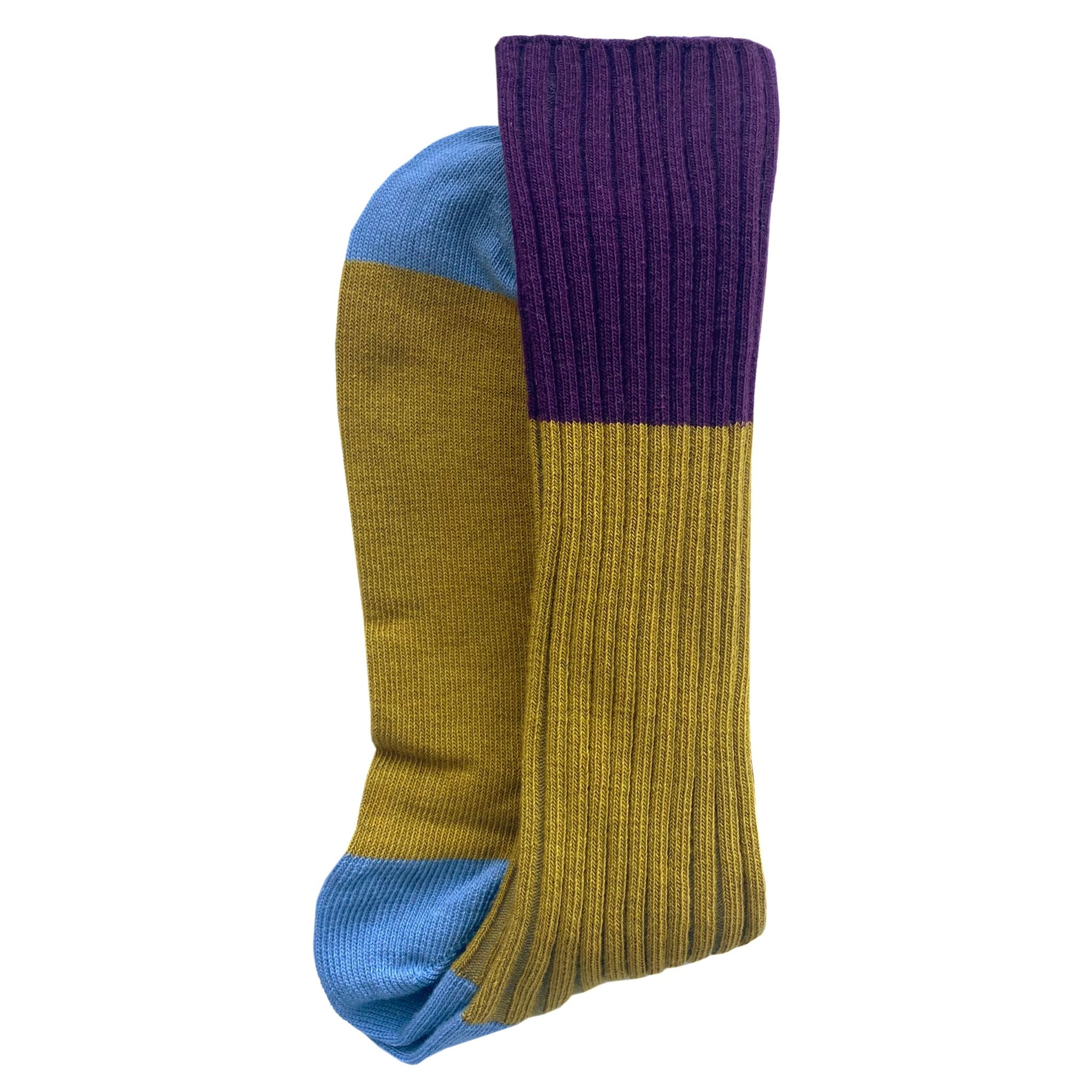 Bio-Baumwoll-Socken Yvette von La Cerise sur le Gâteau in Curry.